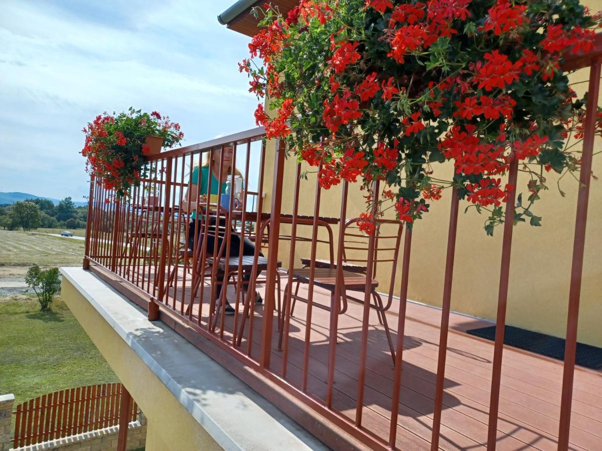 Stará Lesná Privat U Eriky酒店 外观 照片