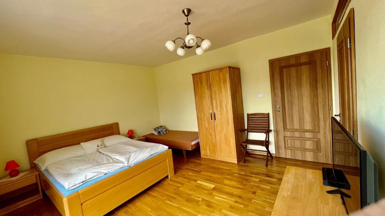 Stará Lesná Privat U Eriky酒店 外观 照片
