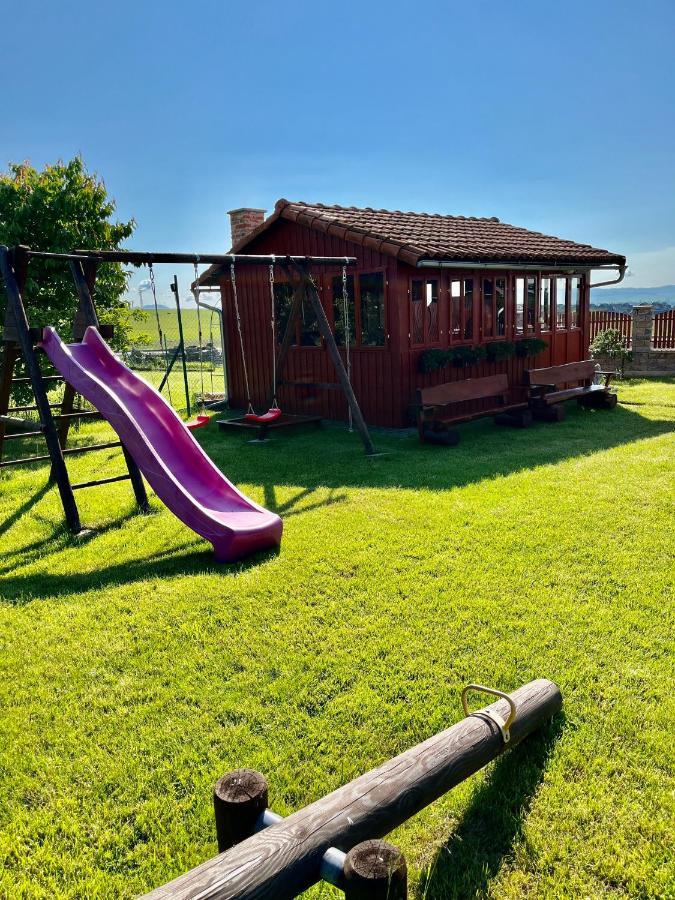 Stará Lesná Privat U Eriky酒店 外观 照片